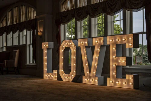 Lettres géantes lumineuses (A à Z)